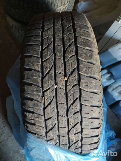 Yokohama Geolandar A/T G015 275/65 R17