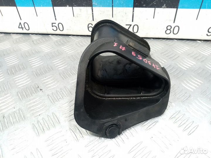 Б/У Патрубок воздушного фильтра#001