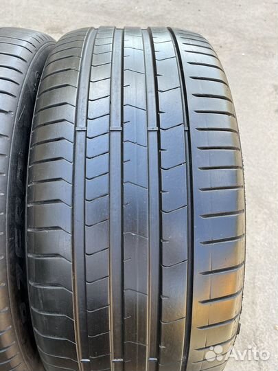 Pirelli P Zero PZ4 275/40 R21 и 315/35 R21