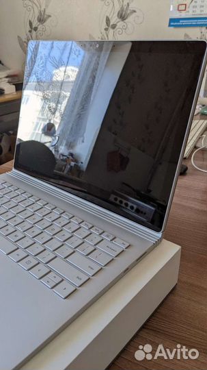 Microsoft Surface Book 3 (2022)
