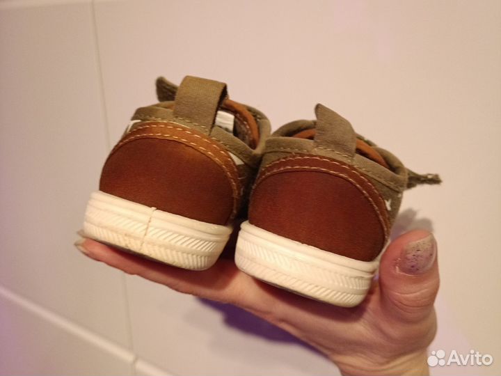 Сандали детские