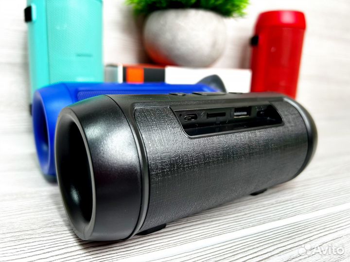 Портативная блютуз колонка Charge Mini