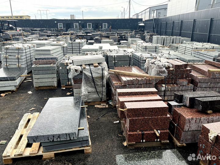 Гранитные памятники оптом