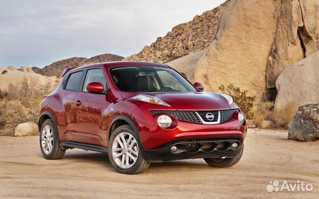 Лобовое стекло на Nissan Juke F15 2010г
