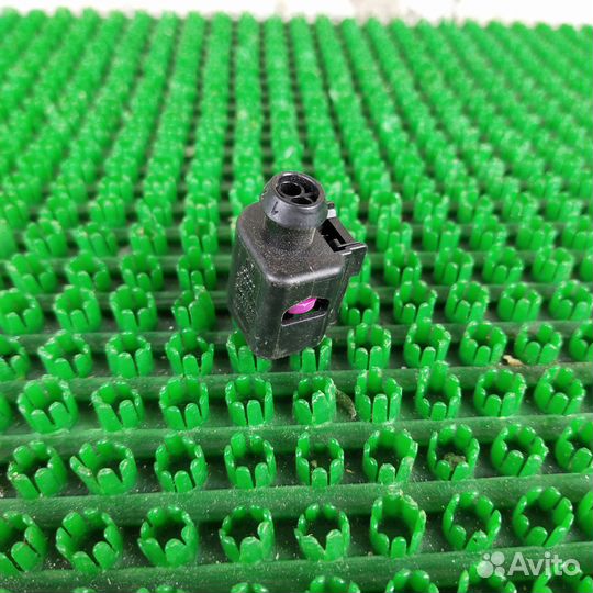 Разъем (фишка) проводки Volkswagen Golf 8K0973702