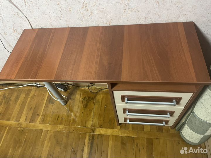 Письменный стол бу
