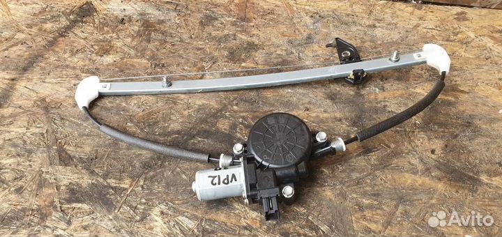 Стеклоподъемник электрический задний правый Mazda