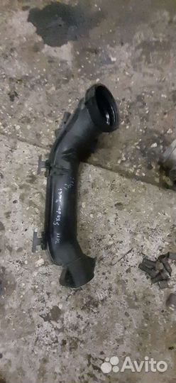 Патрубок интеркуллера Skoda Yeti 1.2 2011