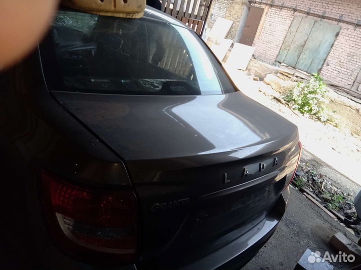 Крышка багажника granta FL