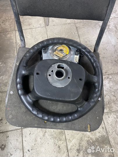 Руль на volkswagen golf 4
