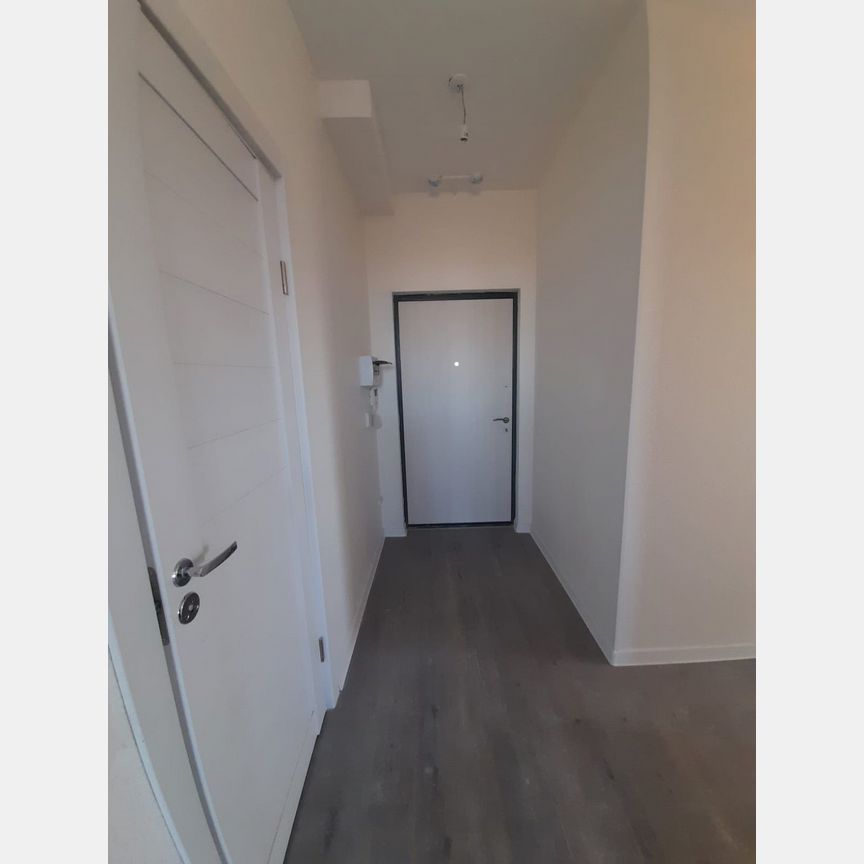 2-к. квартира, 58,4 м², 2/21 эт.