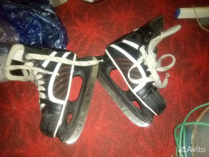 Коньки хоккейные 43 размер