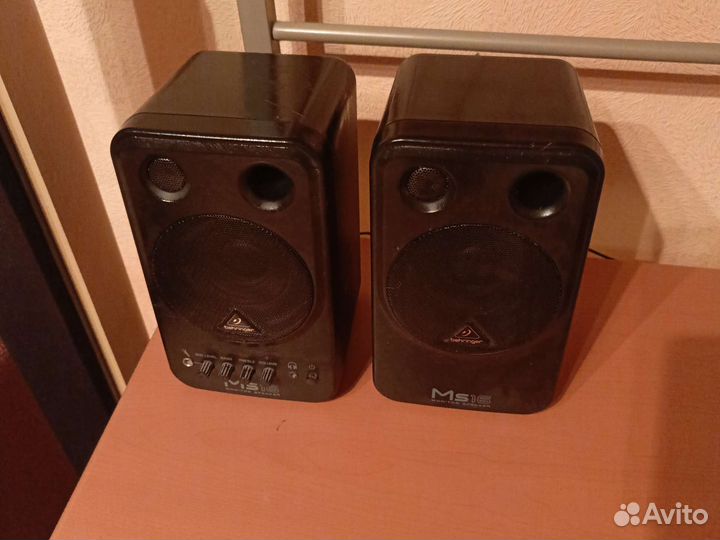 Behringer ms16 мониторы