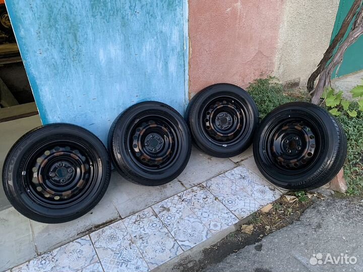 Колеса летние в сборе r15 4x100