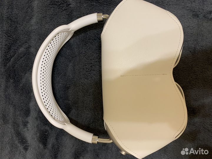 Беспроводные наушники