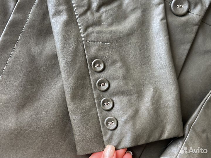 Кожаный пиджак