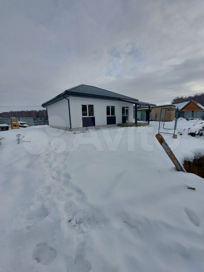 Коттедж 96 м² на участке 10 сот.