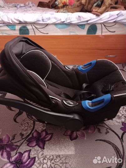 Детское автокресло