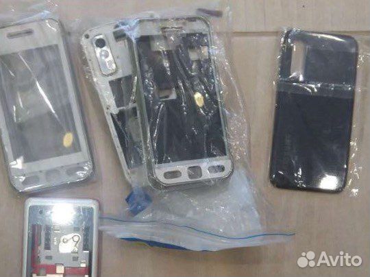 Корпуса на старые телефоны новые и б/у