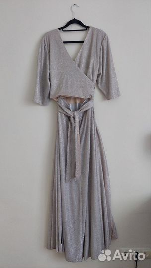 Платье вечернее