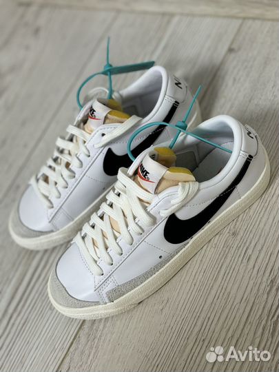 Кроссовки женские Nike Blazer Low '77 Vintage