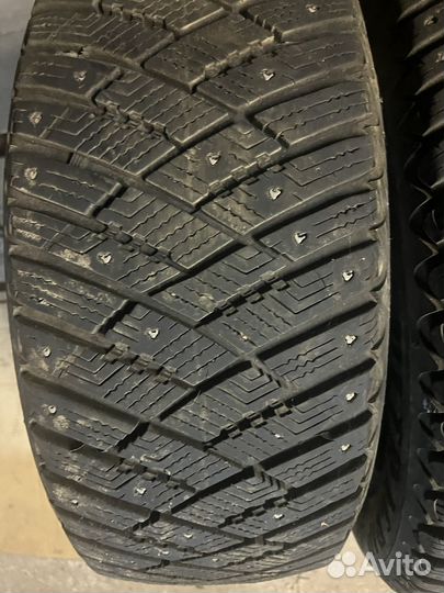 Goodyear Ultragrip Ice Arctic 205/55 R16