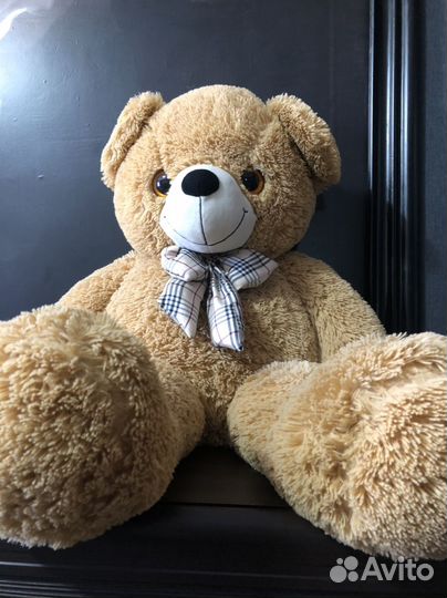 Плюшевый медведь большой