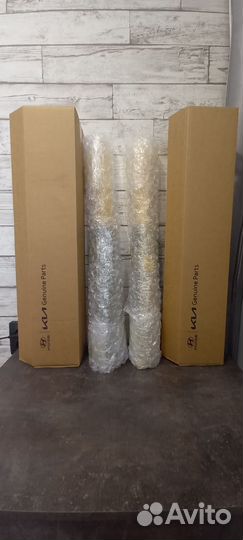 Задний амортизатор Kia Sorento Prime 55321C5000