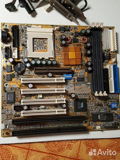 AT + socket 370, Gigabyte GA-6VA7+