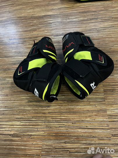 Налокотники хоккейные bauer
