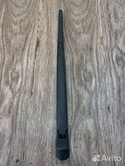 Поводок дворника задний Opel Astra H универсал