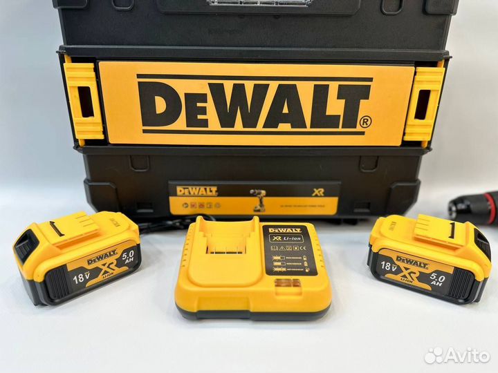 Шуруповерт аккумуляторный dewalt