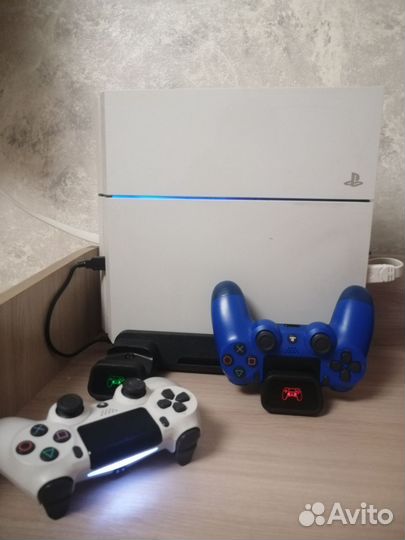 Sony playstation 4