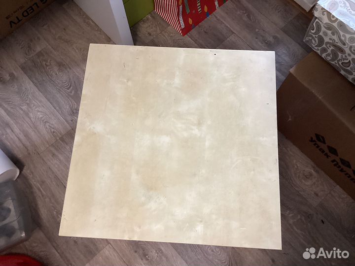 Журнальный столик IKEA