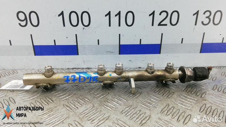 Топливная рампа BMW 1 E81/E82/E87/E88 рест. 2009