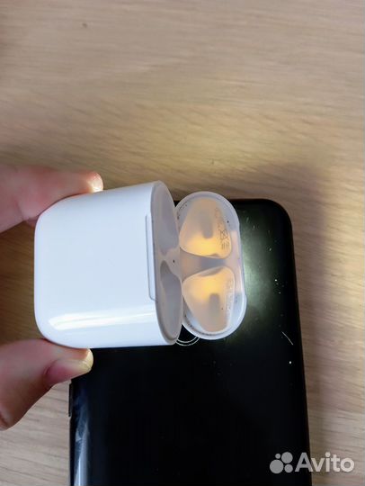 Apple airpods 2 оригинал кейс