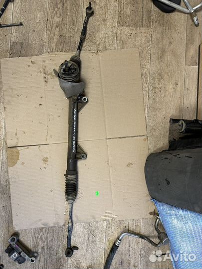 Рулевая рейка Nissan Serena c25