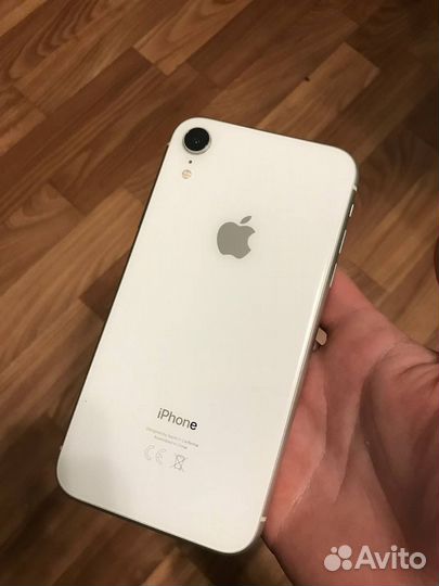 iPhone Xr, 64 ГБ