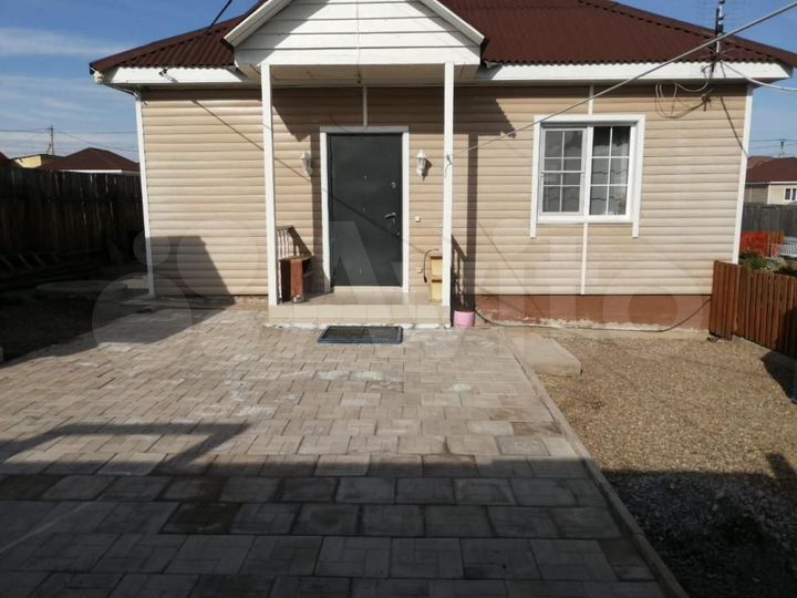 Дом 63 м² на участке 7 сот.