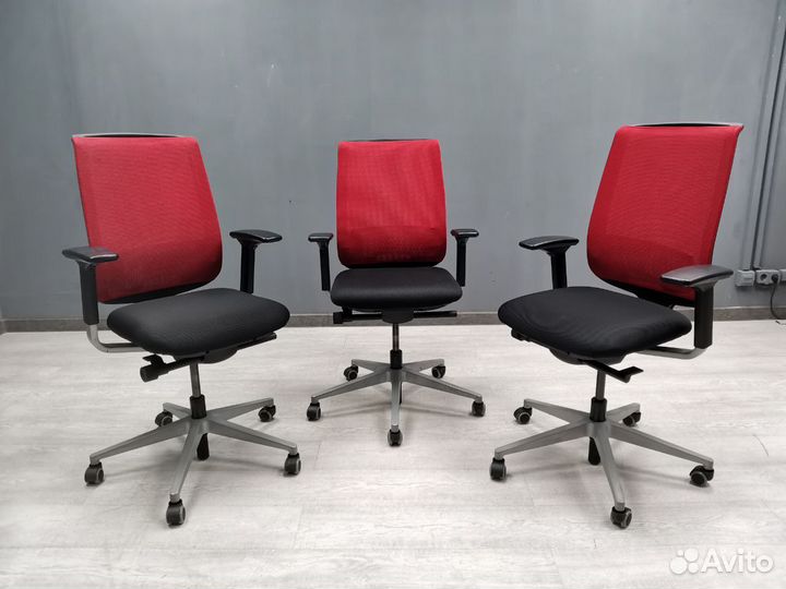 Компьютерное кресло Steelcase