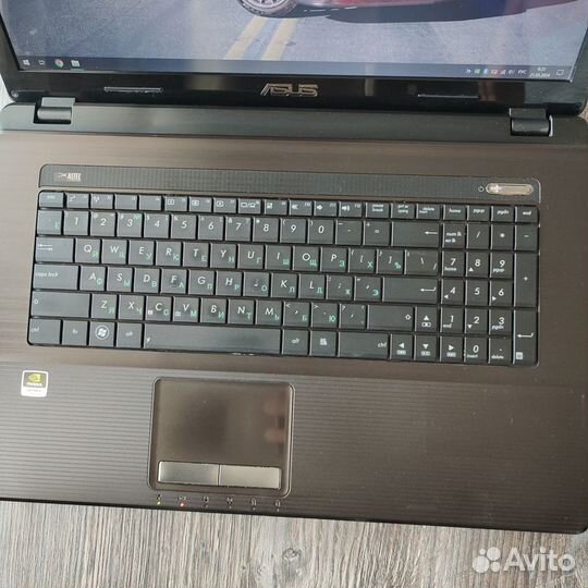 Большой 17 дюймов asus i7/12gb