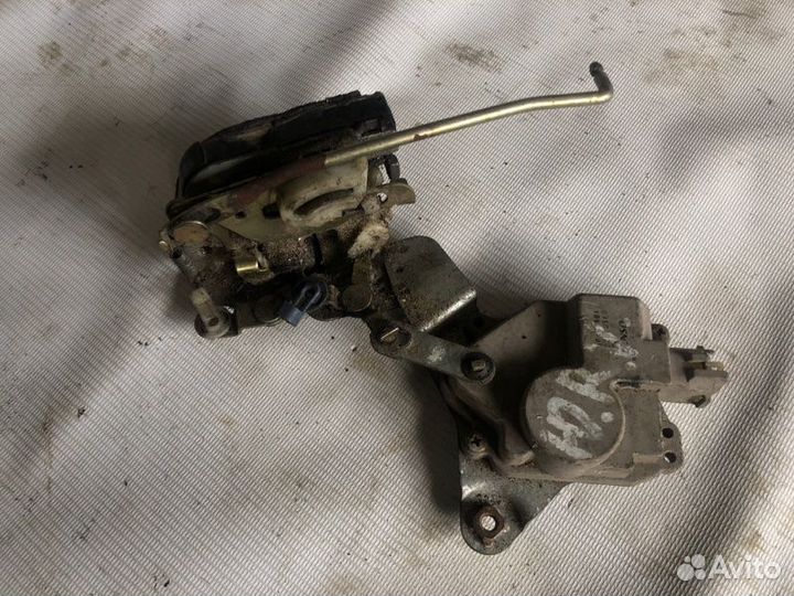 Замок двери передний левый Daihatsu Yrv M201 K3VE