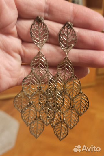 Ажурные длинные серьги 