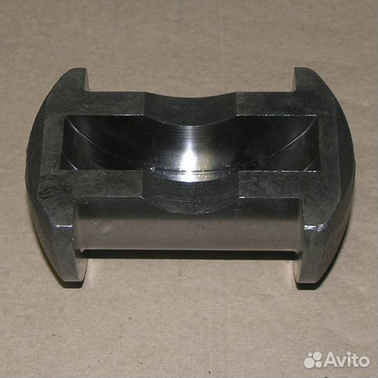 Кулак шарнира переднего моста (до 2003г. (урал аз)
