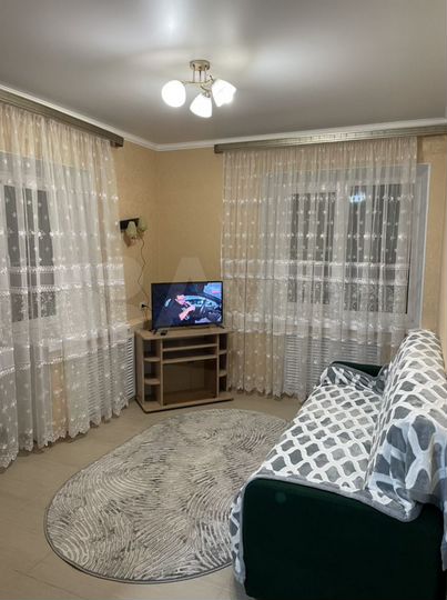 2-к. квартира, 48 м², 2/4 эт.