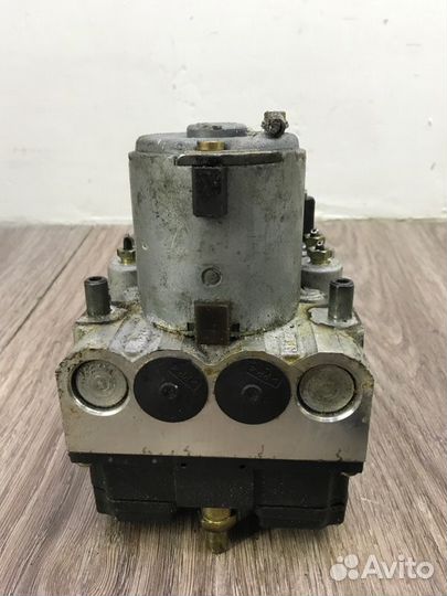 Блок abs Mercedes S-Class W140 1995