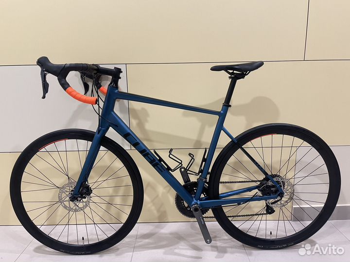58 Шоссейный велосипед Cube Attain 2022