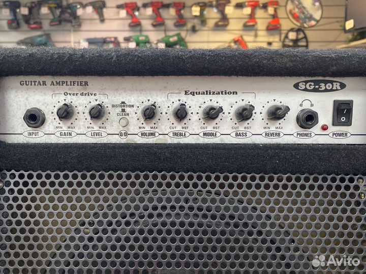 Яг4 Комбоусилитель Samick SG-30R