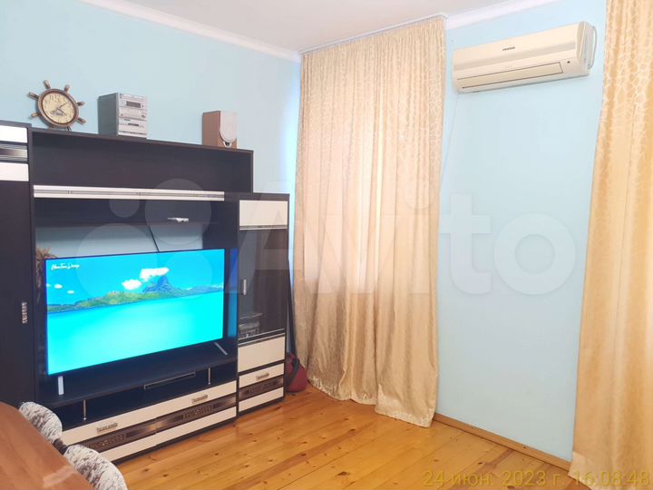 2-к. квартира, 54 м², 2/3 эт.