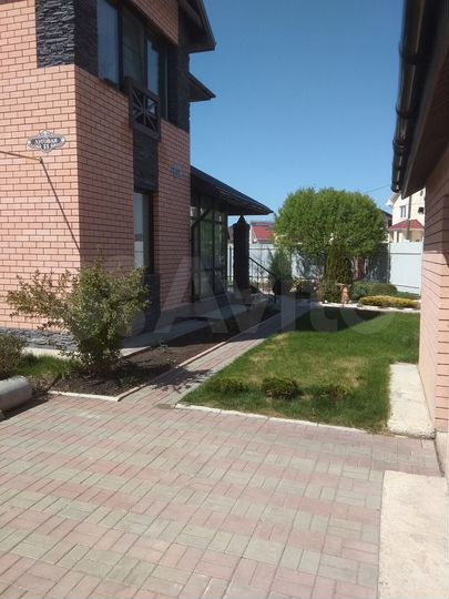 Коттедж 166 м² на участке 10 сот.